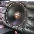 1000 Wat  JBL