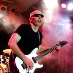 Joe Satriani