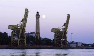 Zdj�cie przedstawiaj�ce port �w. Brenada