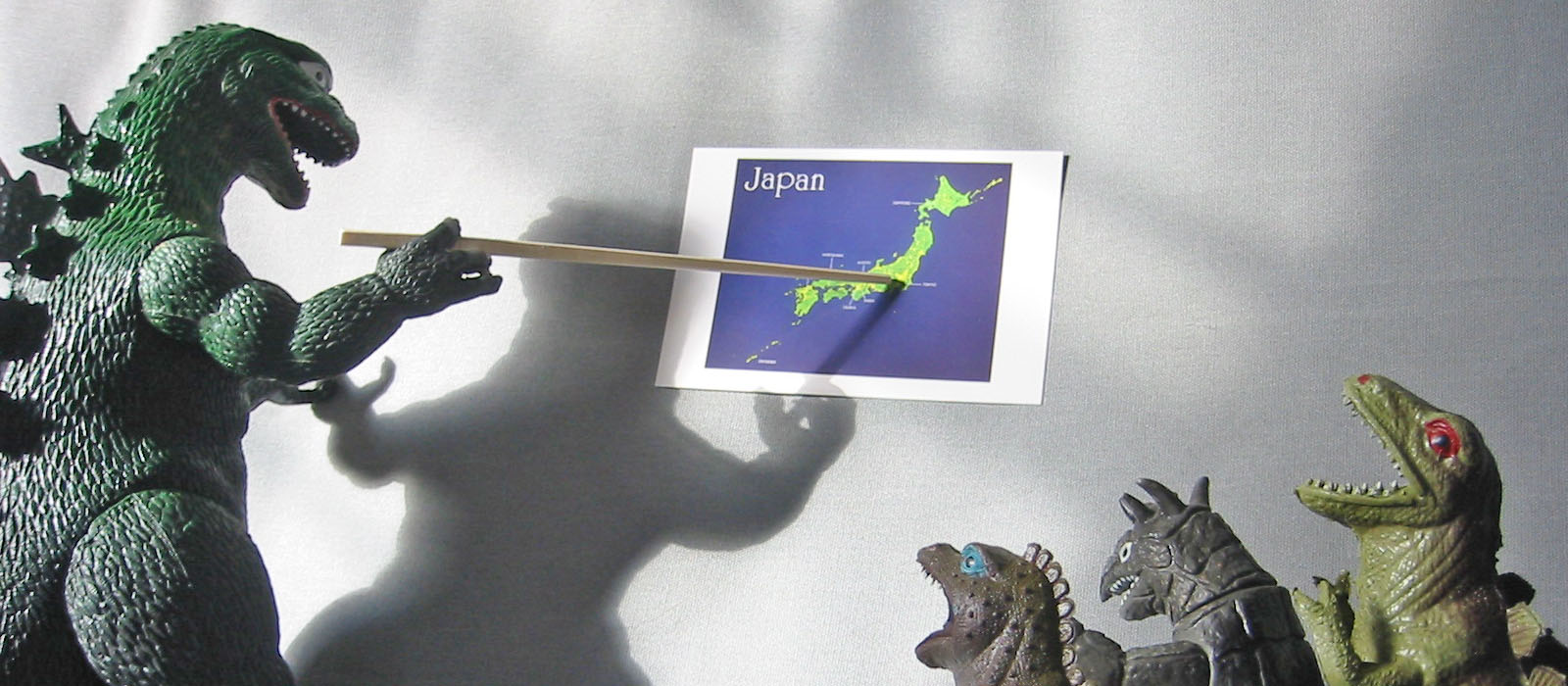Major Godzilla przedstawia wytyczne akcji